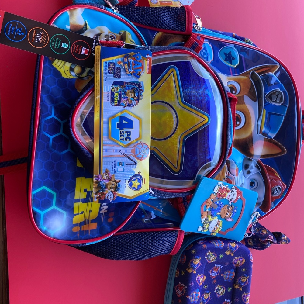 New paw patrol 4 piece backpack set- new never used with tags